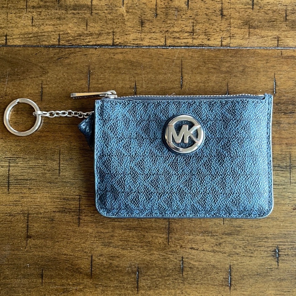 Micheal Kors wallet